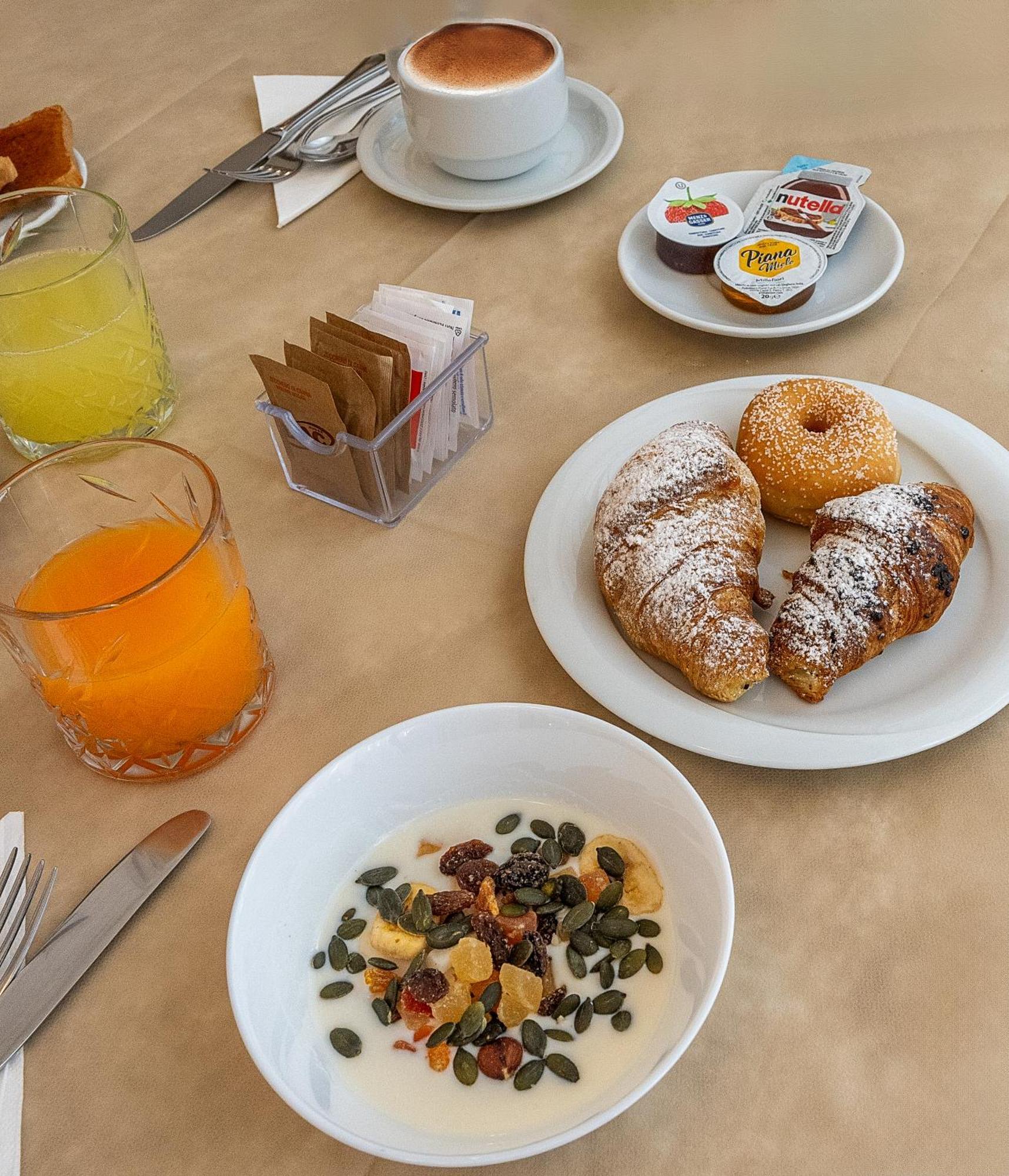 Hotel Eura Marina di Massa Eksteriør bilde