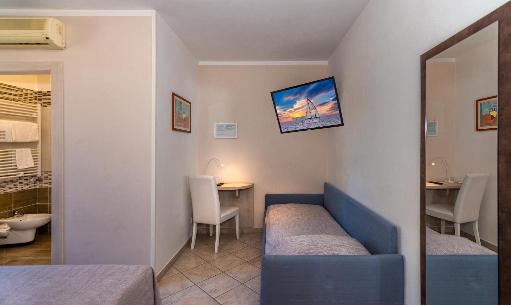 Hotel Eura Marina di Massa Eksteriør bilde