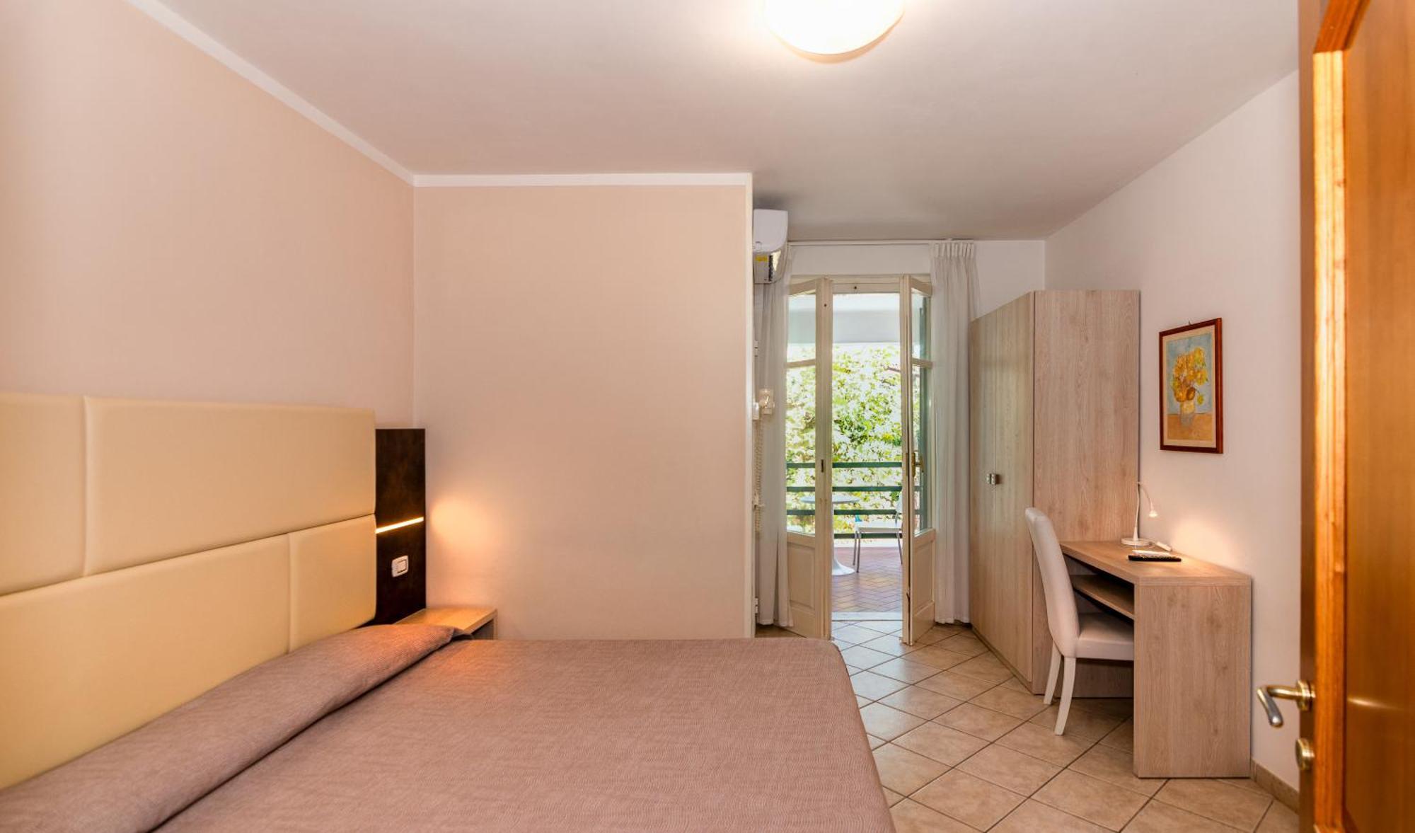 Hotel Eura Marina di Massa Eksteriør bilde
