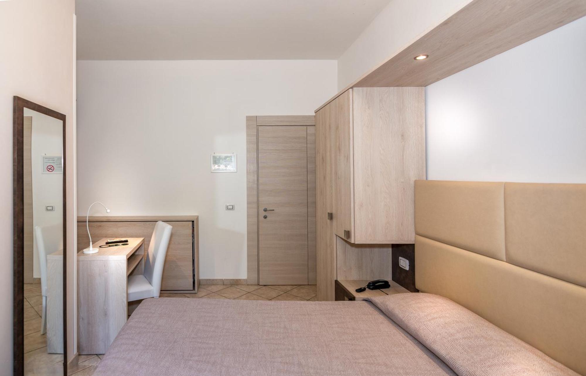 Hotel Eura Marina di Massa Eksteriør bilde
